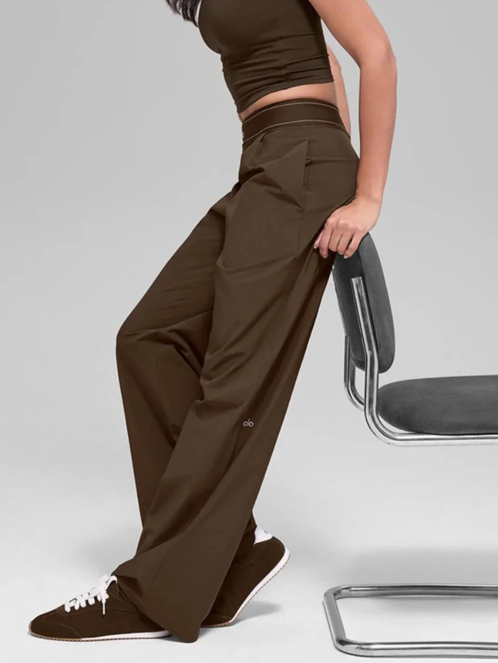 NWT Alo Yoga Suit Up Trouser Espresso 🌰🤎 Wide Leg Brown Pants Relaxed Fit